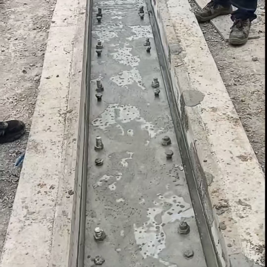 龙湖环氧树脂轨道胶泥是什么？用在哪里？